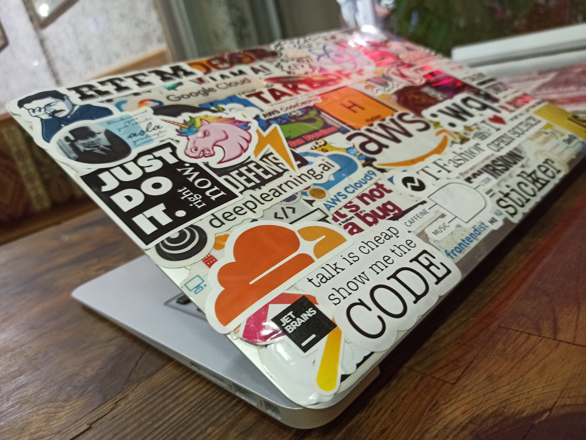 multi-cloud laptop